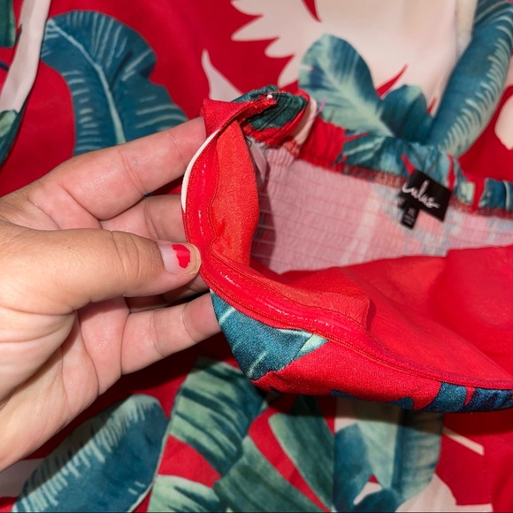 Lulu’s Floral Jumpsuit - Picture 6 of 15